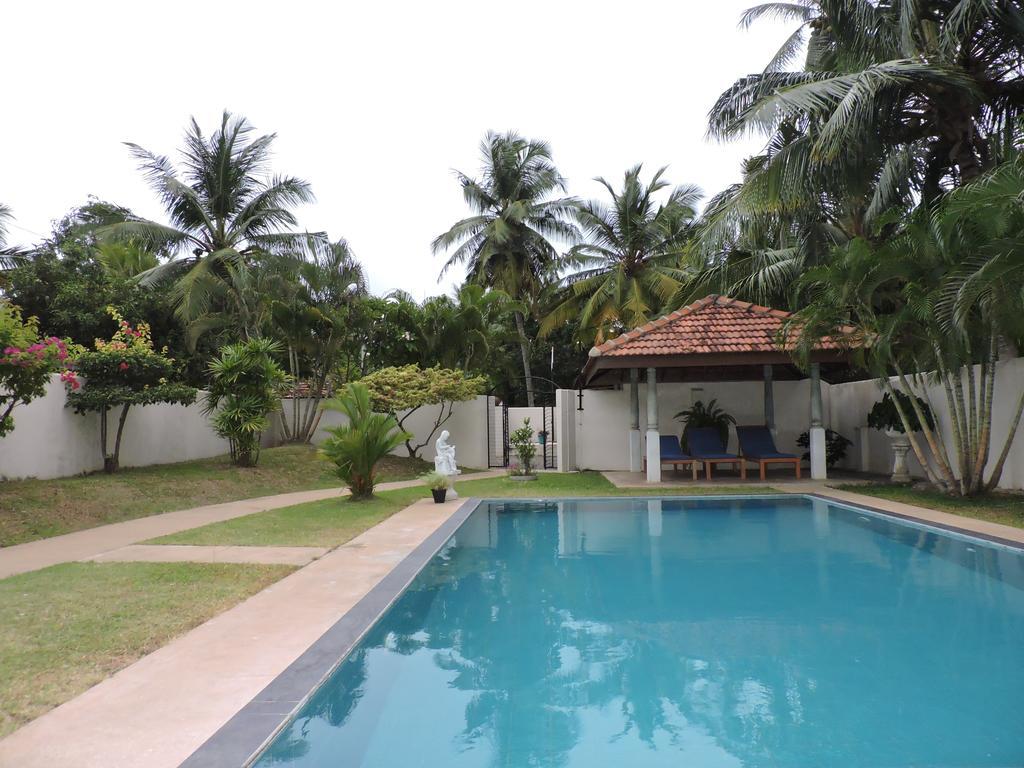 The Lagoon Villa Kurana Katunayaka Exterior foto